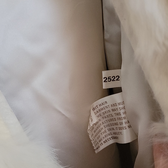 Élan Dyed Rabbit Fur Women's Jacket - Picture 4 of 4